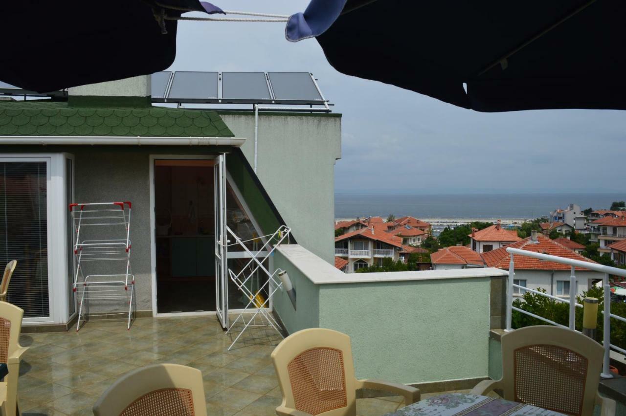 Hotel Dimana Tschernomorez Exterior foto