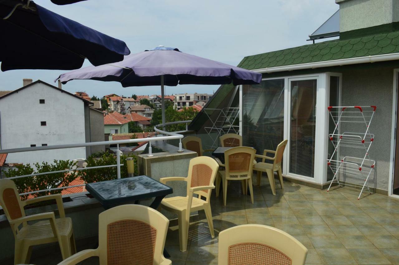 Hotel Dimana Tschernomorez Exterior foto